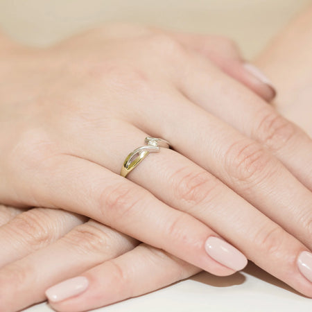 14k (585) Gold Ring | 0.10ct Diamond | GREMARI Jewelry
