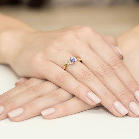14k (585) Gold Ring | 0.40ct Tansanit and 0.052ct Diamonds | GREMARI Jewelry

