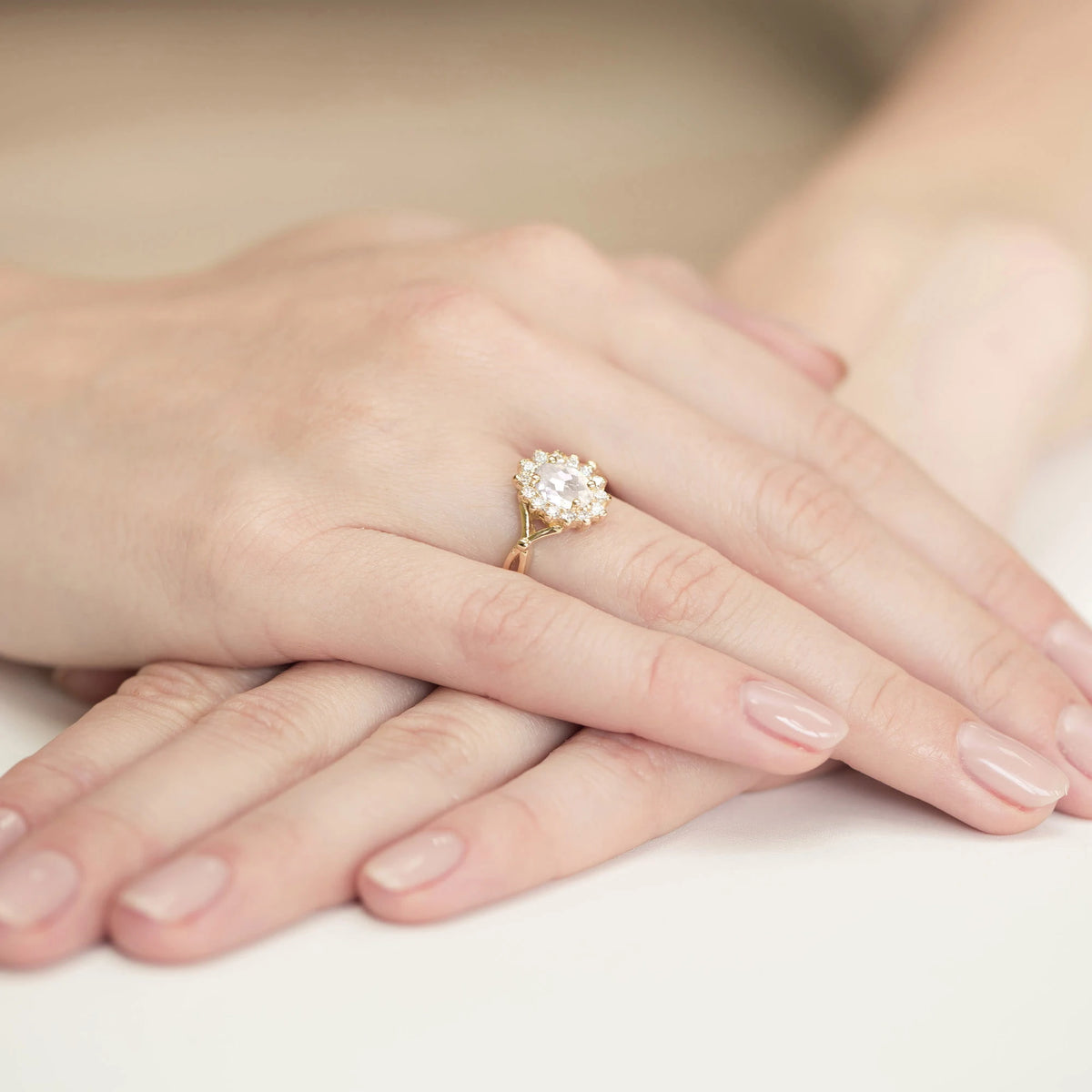 Gold 14k(585) ring with 0,70ct and 0,28ct lab diamond.  Is packaged in an elegant box, which is perfect for a gift.