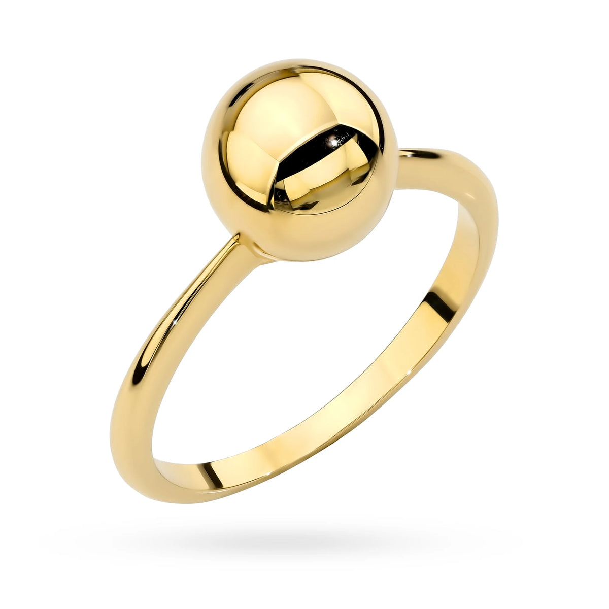 Prsten ze zlata 14k(585) s kulatým vzorem. Je zabalen v elegantní krabičce, která je ideální jako dárek.