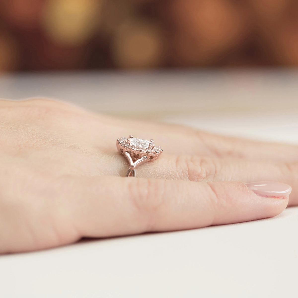 Rose Gold 14k(585) ring with 0,70ct and 0,28ct lab diamond.  Is packaged in an elegant box, which is perfect for a gift.