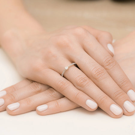 14K (585) White Gold Ring | 0.02ct Diamonds | GREMARI Jewelry
