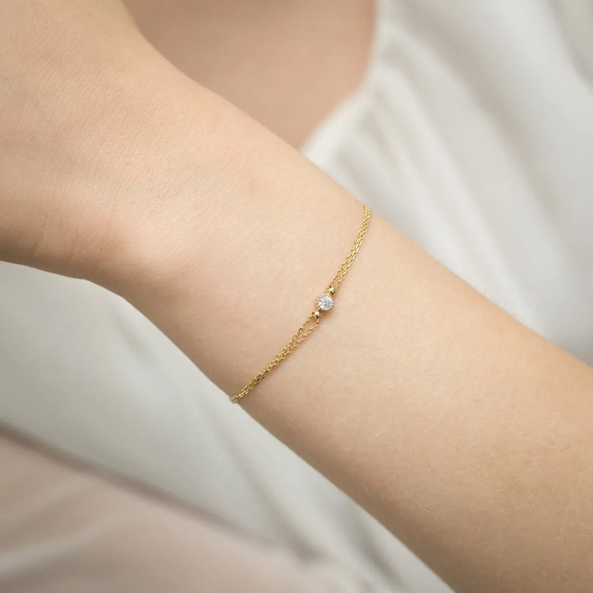 zlatý náramek s diamantem 0,10 ct b0004-diw-01