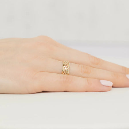 gold-ring-openwork-flowers-ap005-585