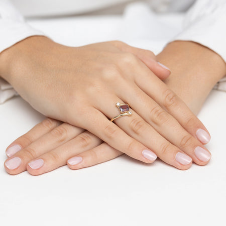 gold-ring-with-red-zirconia-ap187-585-c