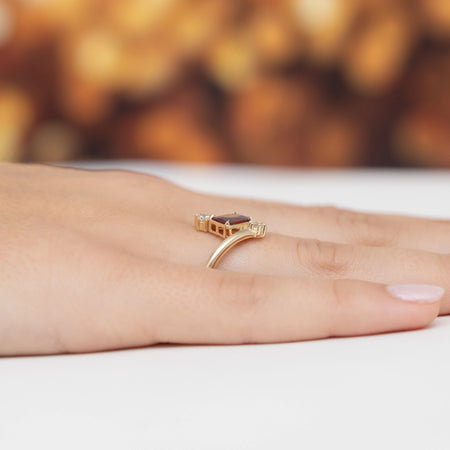 gold-ring-with-red-zirconia-ap187-585-c