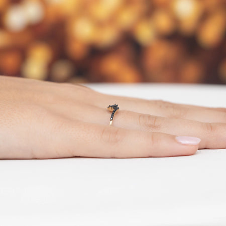 subtle-gold-ring-with-black-zirconia-ap189-585-cz