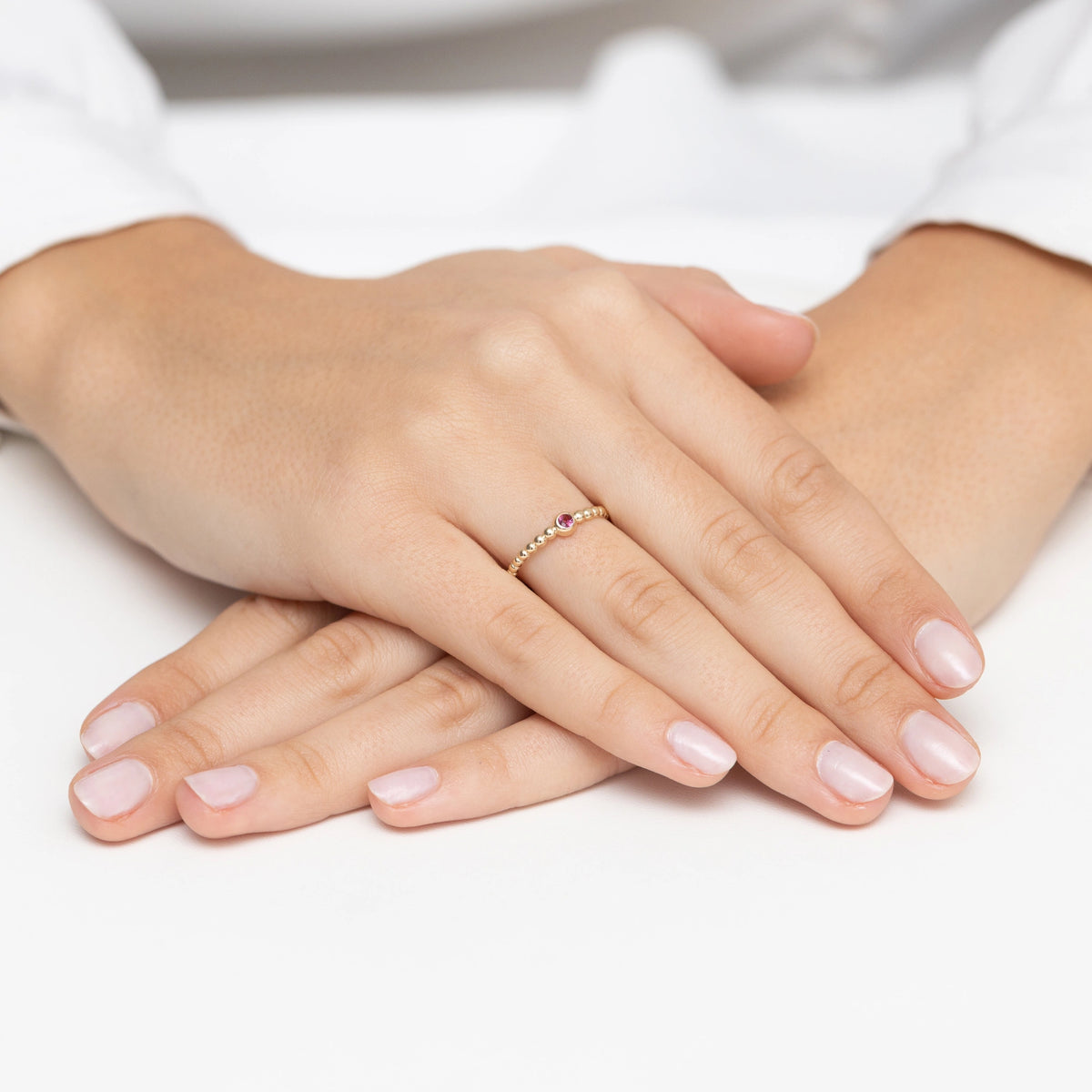 gold-ring-with-red-zirconia-beads-ap191-585-c