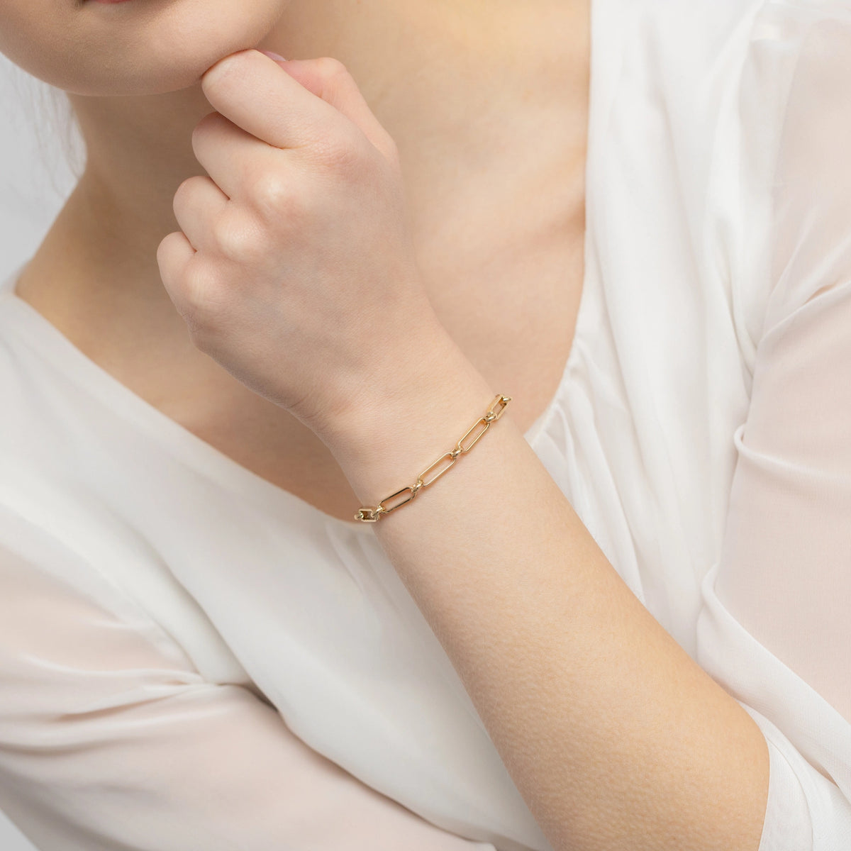 gold-bracelet-with-wide-links-b-gw-428-585