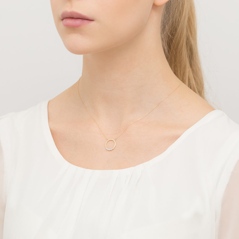 zlatý-náhrdelník-celebrity-s-diamanty-kruh-n0020