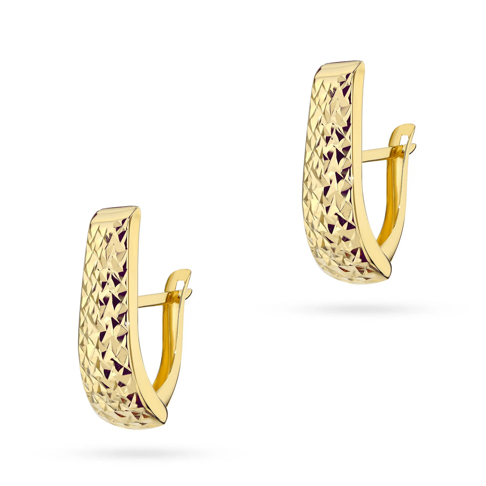 Yellow Gold Diamond-Cut Elongated Earrings | 585 (14k) Yellow Gold English Clasp Earrings