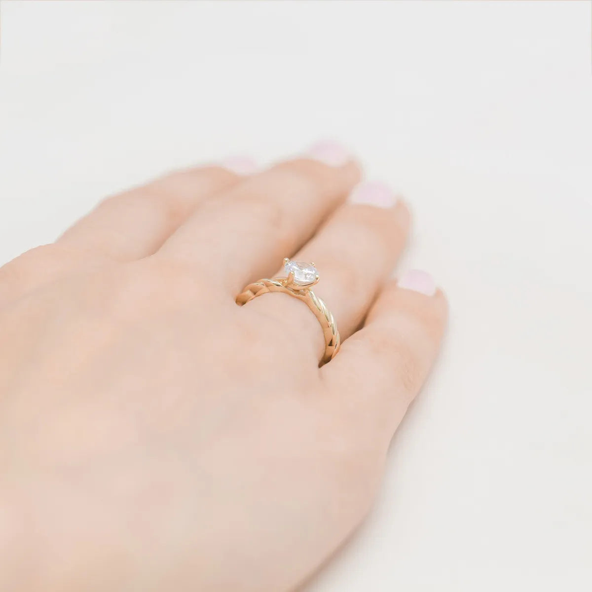 gold-plated-silver-ring-with-zirconia-jp017-925-z