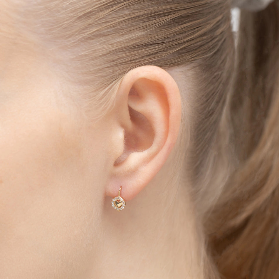 gold-earrings-with-english-clasp-with-zirconia-hearts-k-gw-769-585