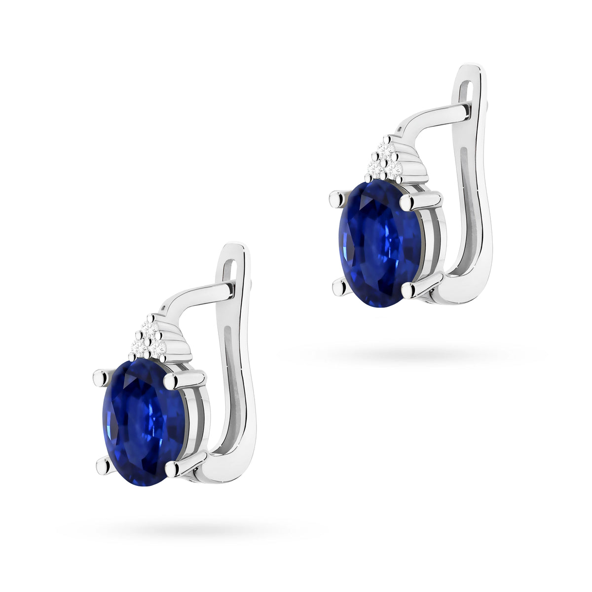 zlaté náušnice se 2 × 0,90 ct safíry a 0,052 ct doplňkovými diamanty k0308-sab-01