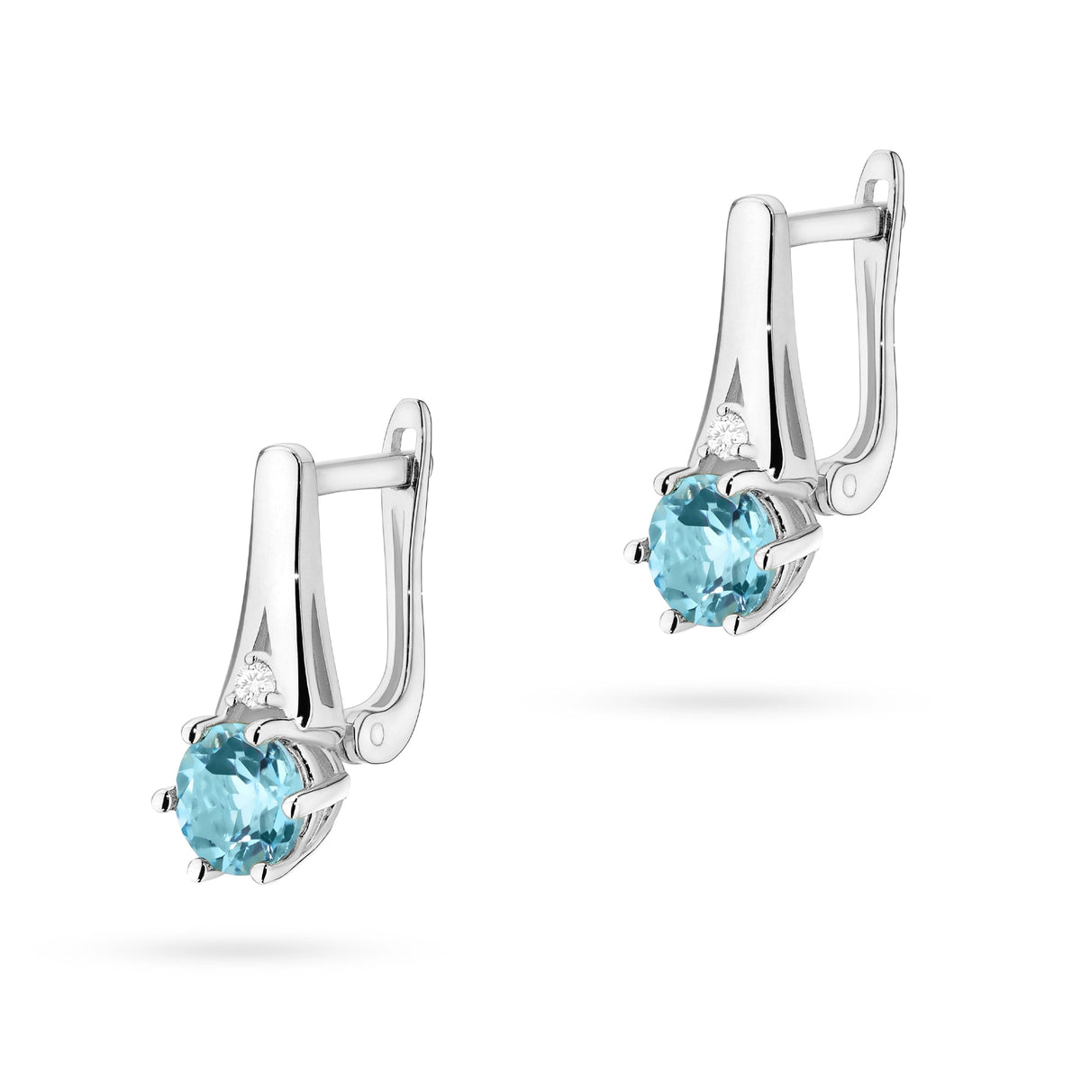 zlaté náušnice se 2 x 0,50 ct topazy a 0,029 ct doplňujícími diamanty k0572-tob-01