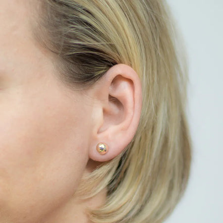 single-silver-stud-bead-earring
