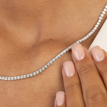 gold-necklace-with-3-38ct-lab-grown-diamonds-n0076-ldw-01