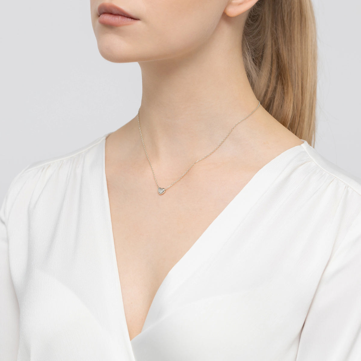 stříbrný-náhrdelník-srdce-n408-925-s