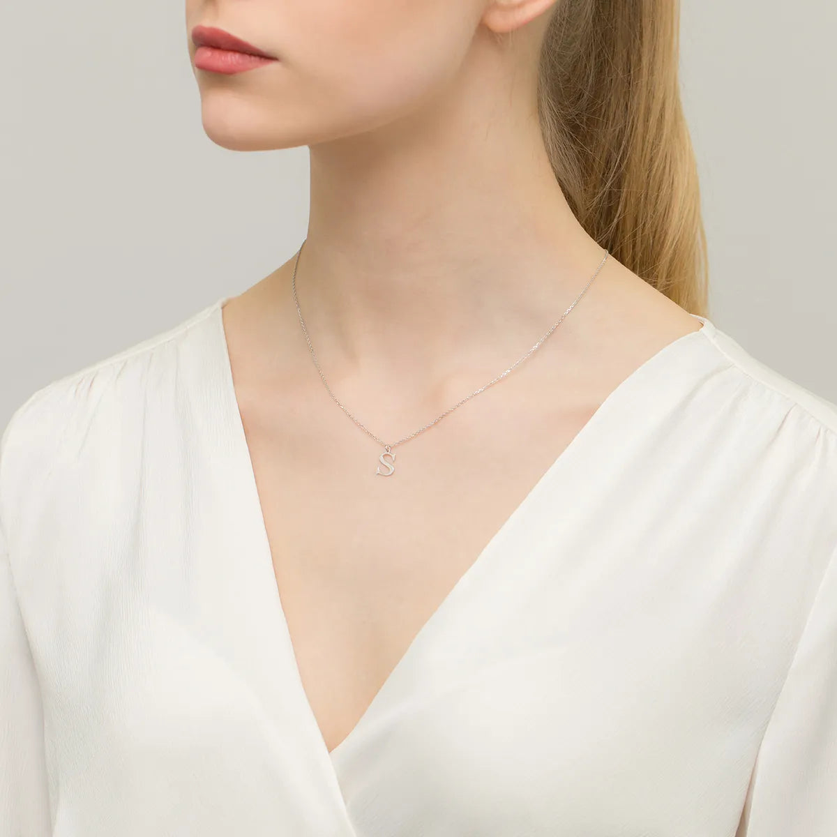 silver-necklace-letter-s-n773-925-s-s