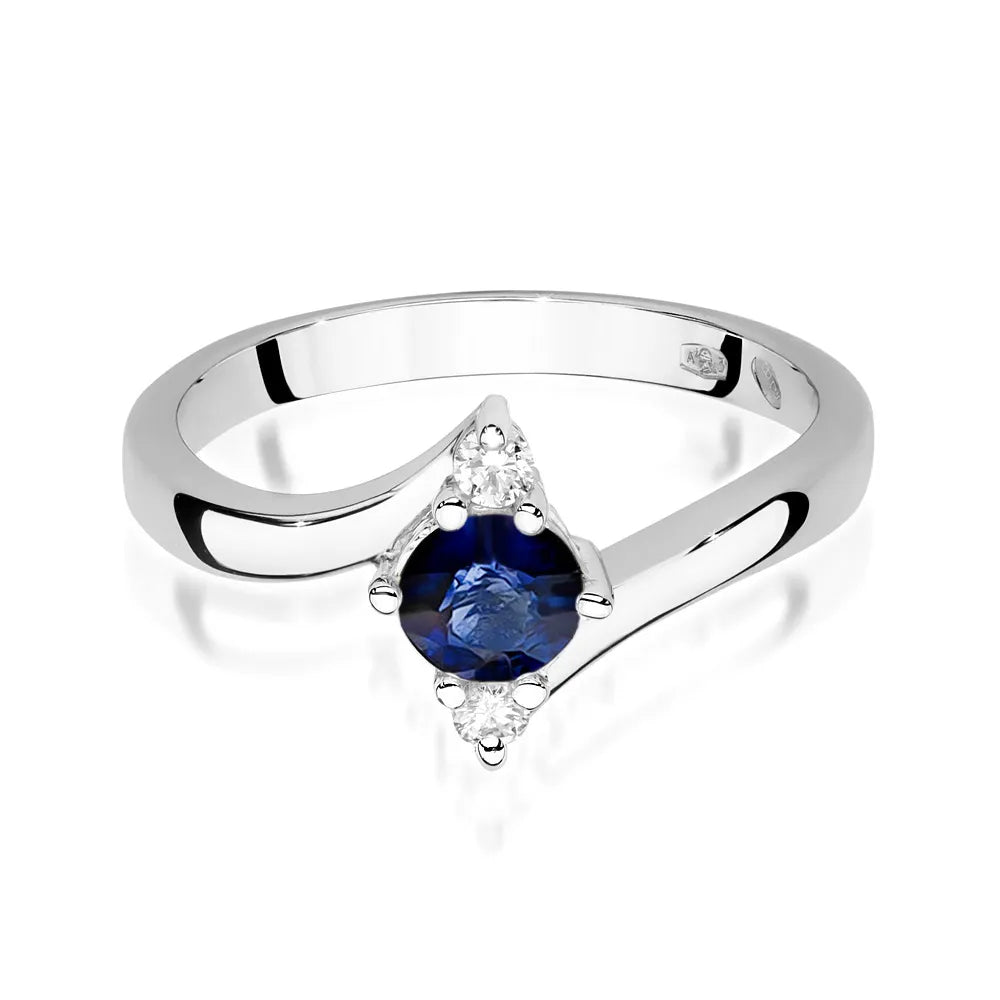 gold-ring-with-0-50ct-sapphire-and-diamonds-p038-585-s0-50