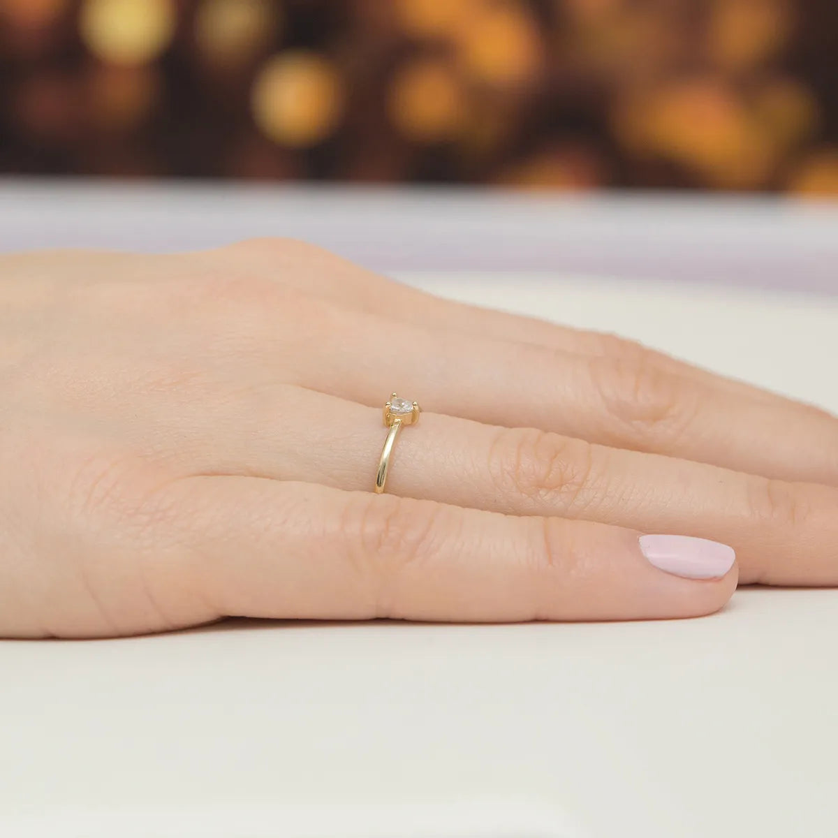 prsten-ze-zlata-s-diamantem-0-10ct-p129-585-b0-10