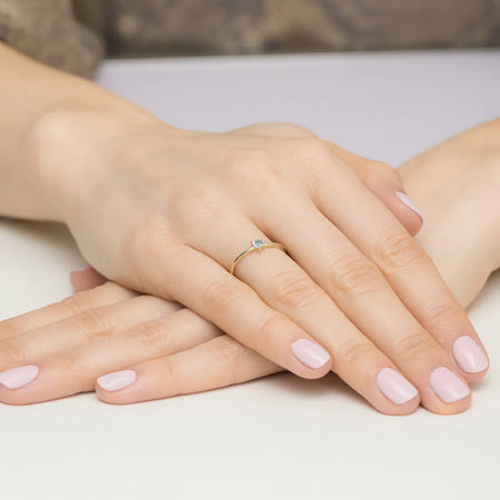 prsten-ze-zlata-s-topazem-0-12ct-p129-585-t0-12