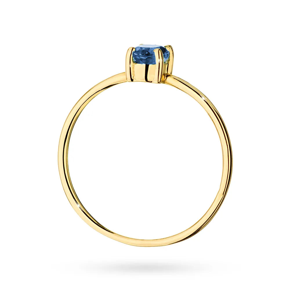 gold-ring-with-0-70ct-sapphire-p130-585-s0-70