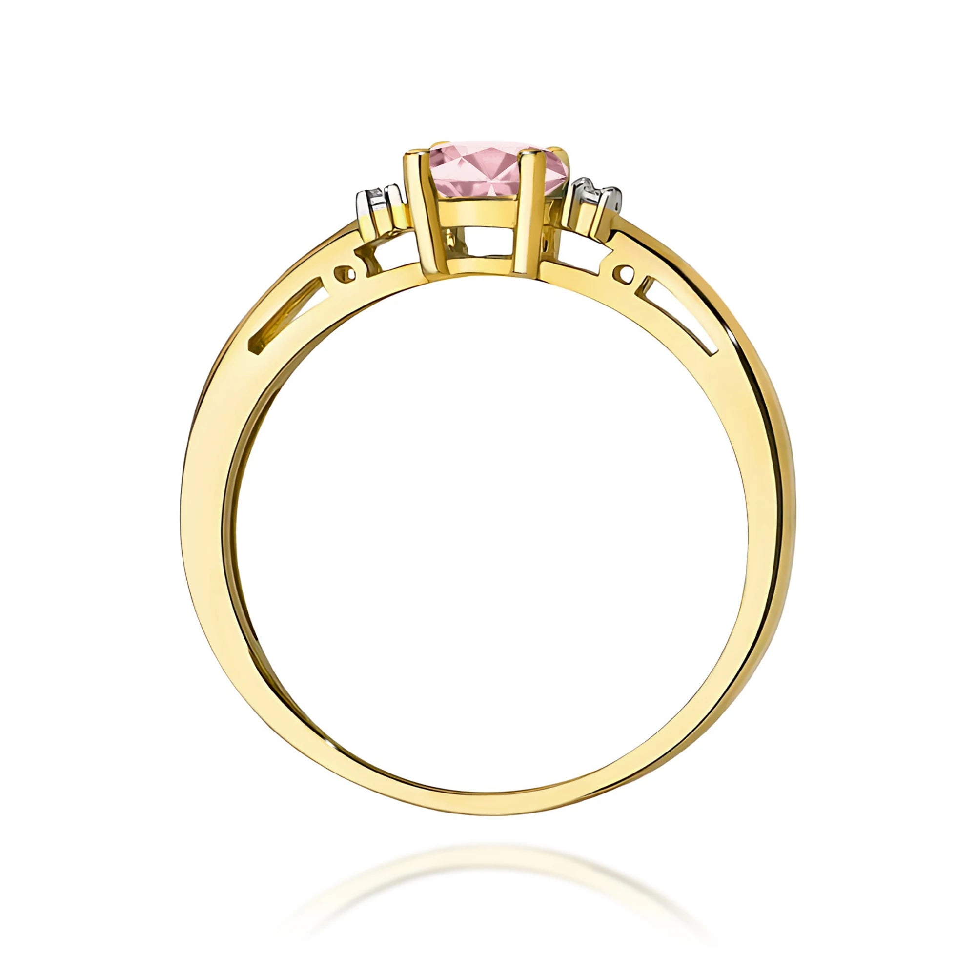 GREMARI 14K (585) Yellow Gold engagement ring with Oval 0.50 ct Central and 0.029 ct Sideline Lab-grown Diamonds