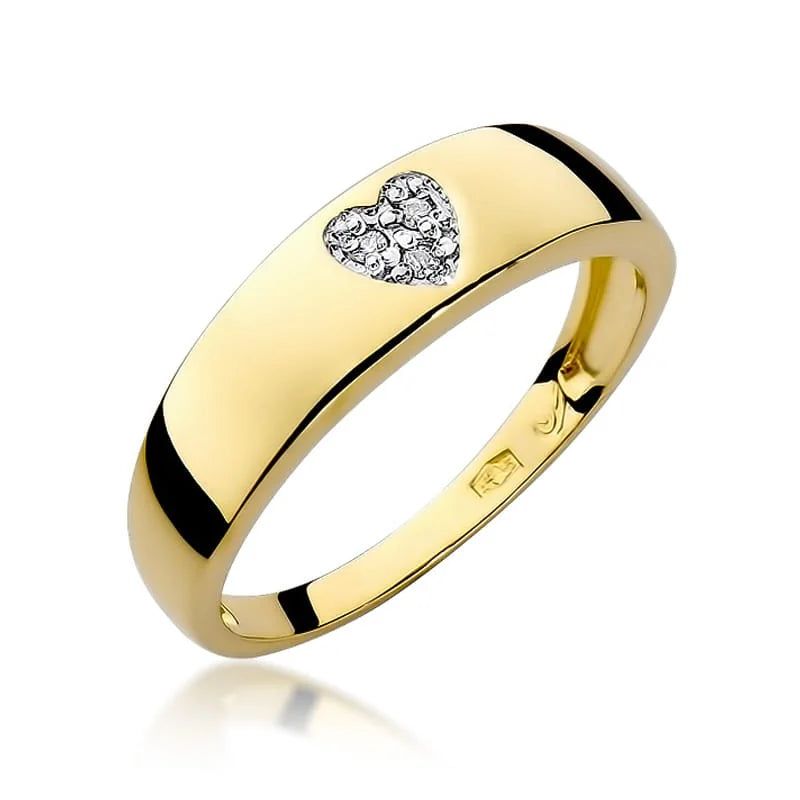 Prsten z žlutého zlata se srdcovým motivem a diamanty 0,026 ct