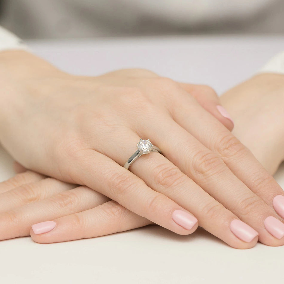 White Gold Ring with Round 1,00ct Lab-grown Diamond
