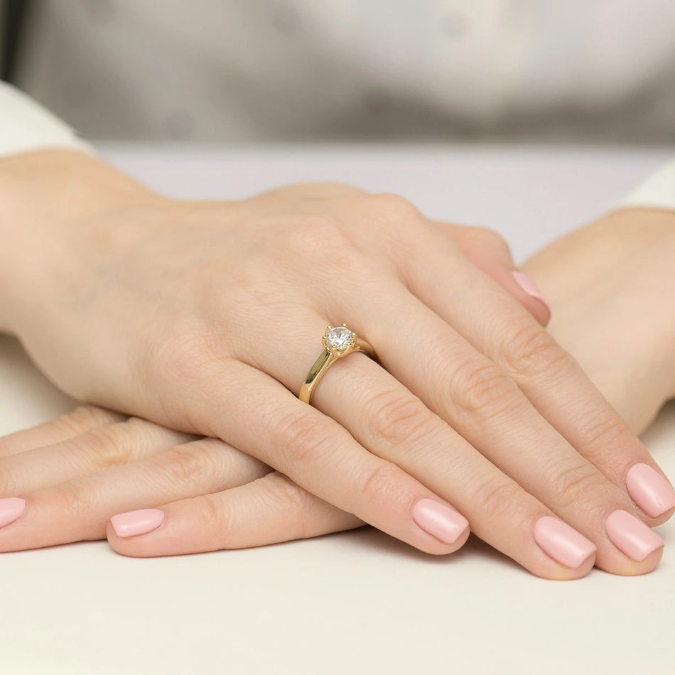 Prsten ze žlutého zlata s lab-grown diamantem 0,70 ct Round/Brilliant