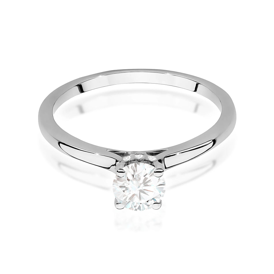 Prsten z bílého zlata – lab-grown diamant Round/Brilliant o hmotnosti 0,50 ct, doplněný 12 × 0,005 ct lab-grown diamanty