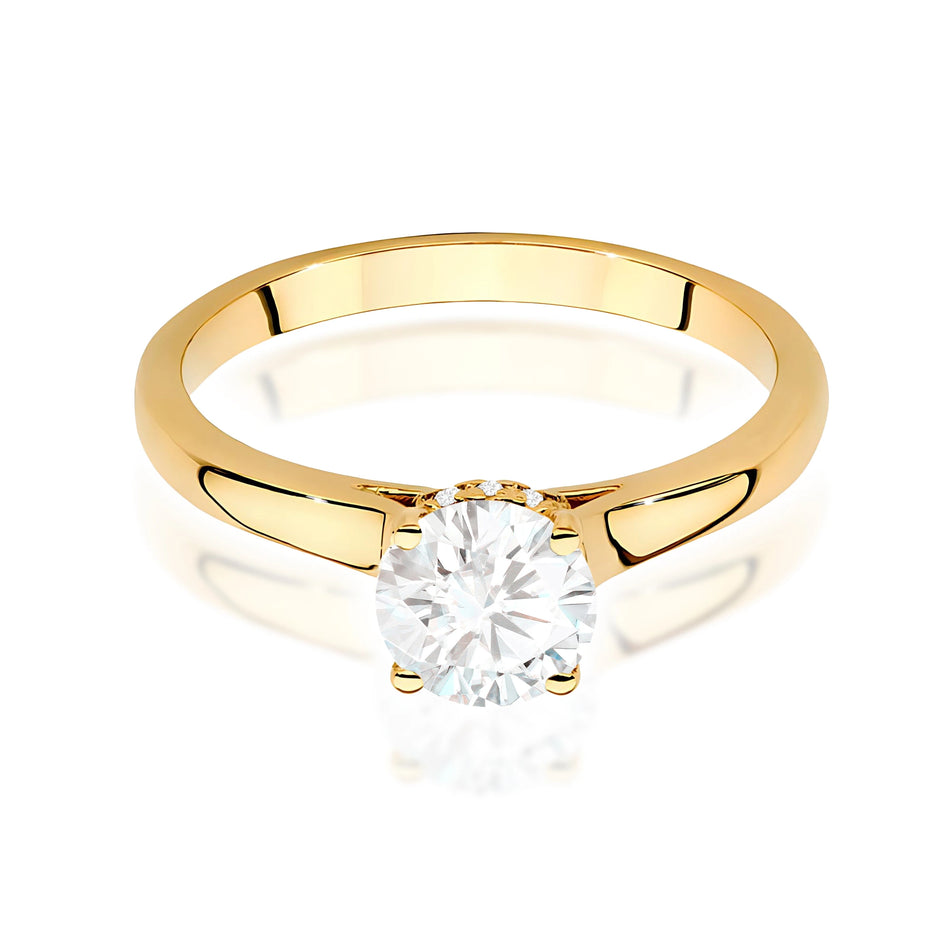 Prsten ze žlutého zlata – lab-grown diamant Round/Brilliant o hmotnosti 0,70 ct, doplněný 12 × 0,005 ct lab-grown diamanty