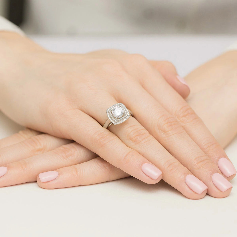 Prsten z bílého zlata s lab-grown diamantem 1,00 ct Round/Brilliant a 56 × 0,005 ct lab-grown diamanty
