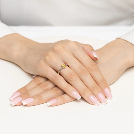 White Gold engagement ring with Oval 0.50 ct Lab-grown Diamond - GREMARI fine jewelry