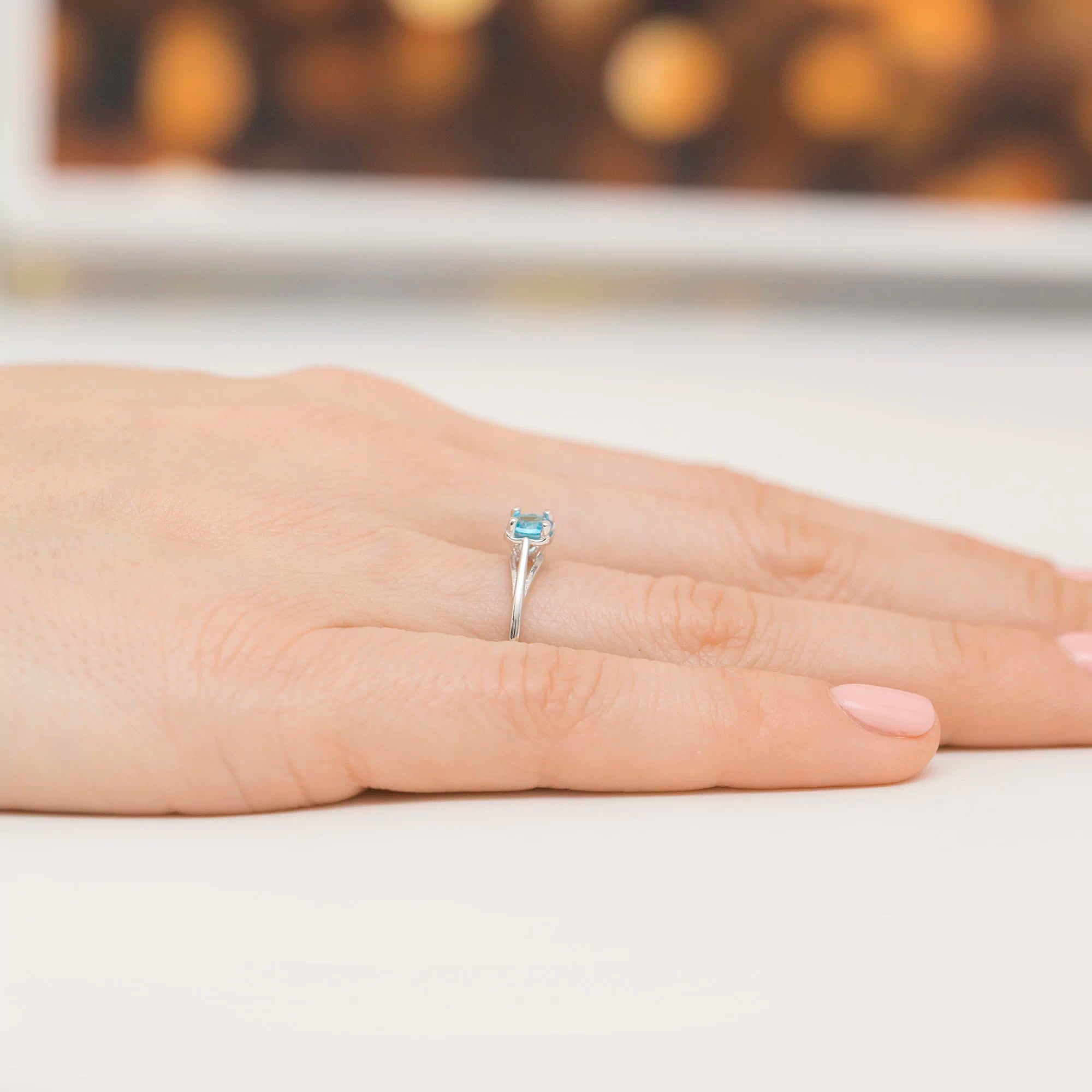 silver-ring-with-zirconia-up004-925-ns