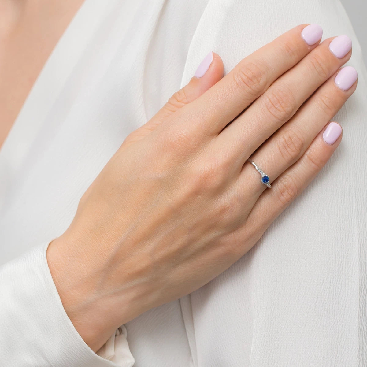 silver-ring-with-zirconia-up017-925-gs