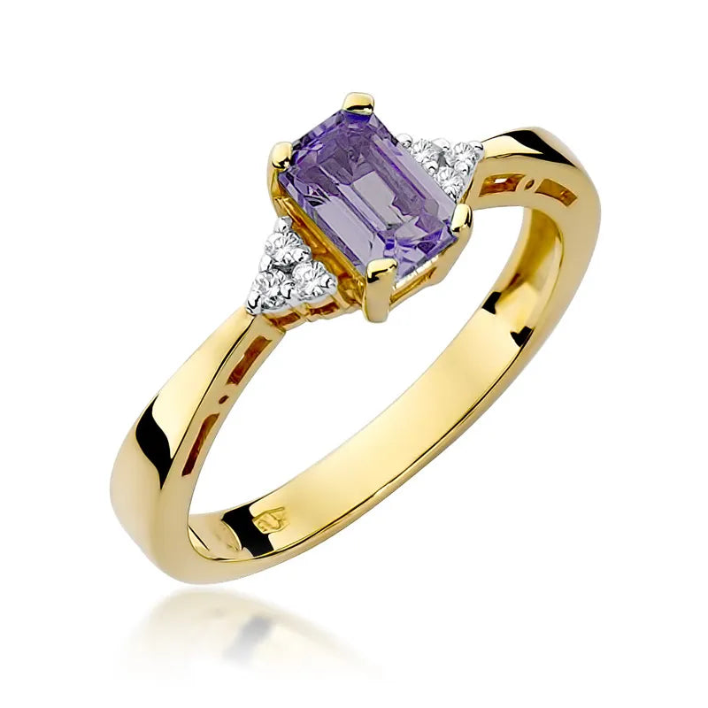 gold-ring-with-0-50ct-amethyst-and-diamonds-w0002-amv-01