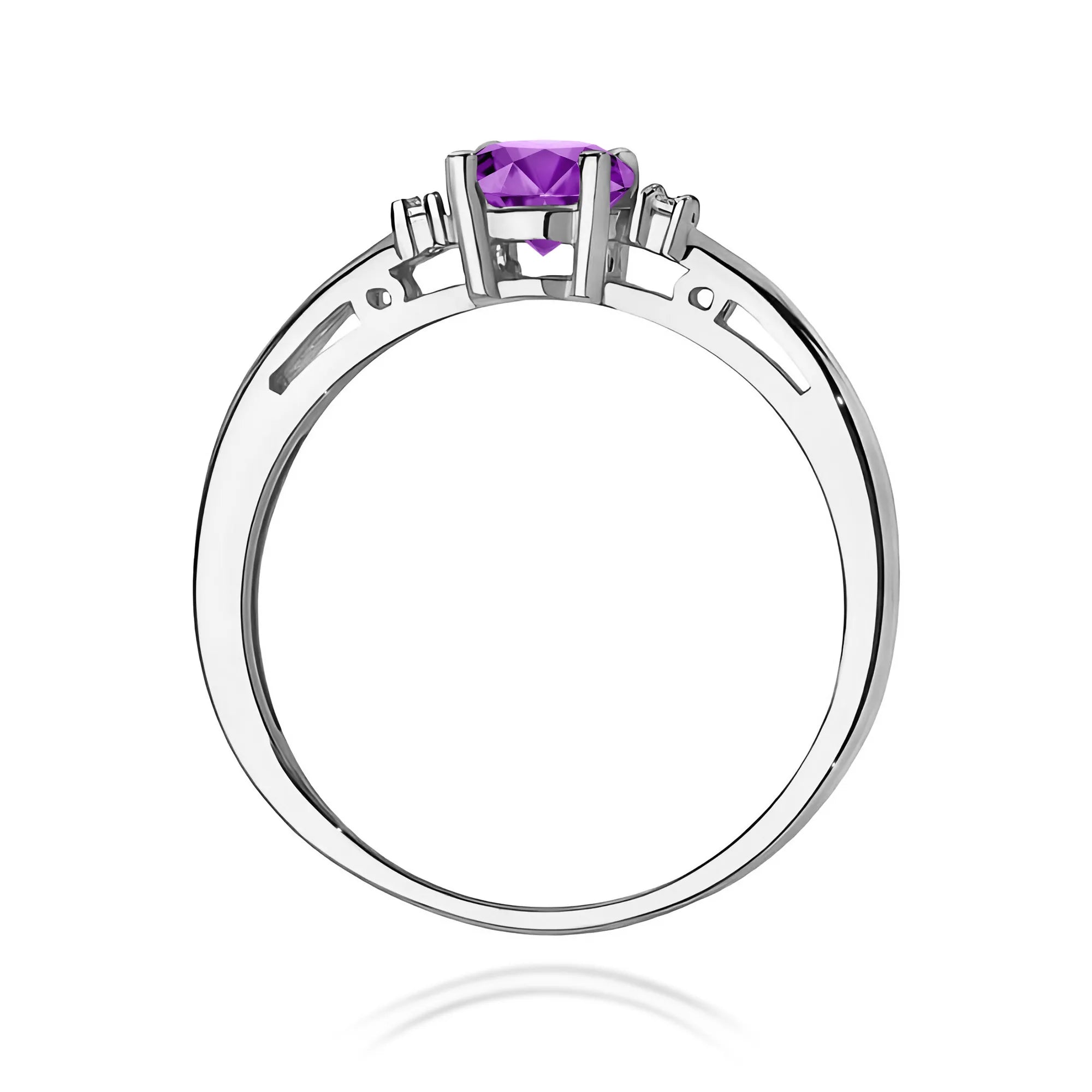 gold-ring-with-0-50ct-amethyst-and-diamonds-w0010-amv-01