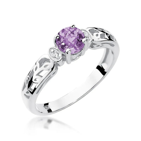 gold-ring-with-0-50ct-amethyst-and-0-02ct-diamonds-w0014-amv-01