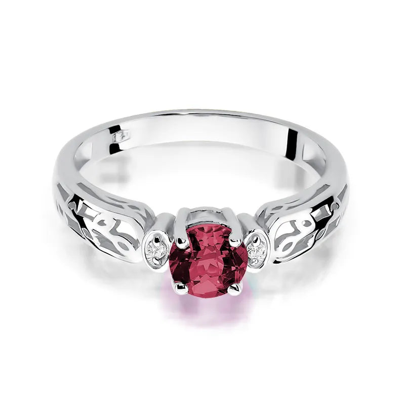 gold-ring-with-0-60ct-ruby-and-0-02ct-diamonds-w0014-rur-01