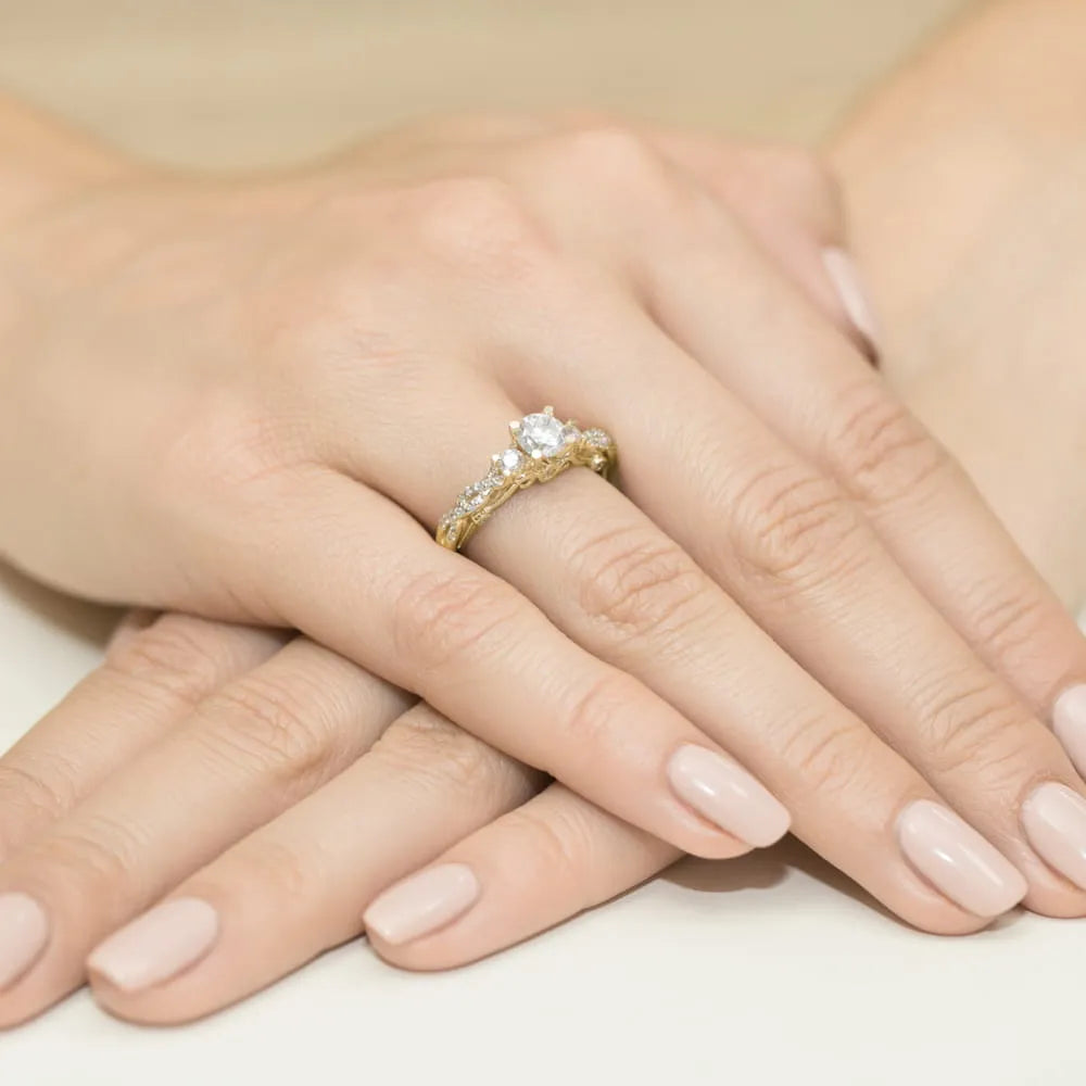 zlatý prsten s 0,70 ct a 0,339 ct laboratorně vytvořenými diamanty w0023-ldw-02