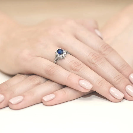 gold-ring-with-0-90ct-sapphire-and-0-30ct-diamonds-w0037-sab-01