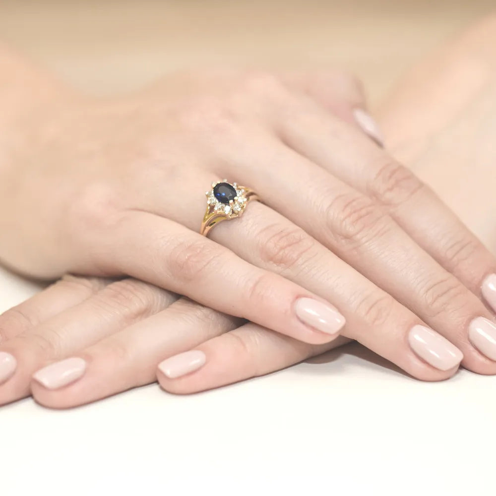 zlatý prsten s 0,90ct safírem a 0,30ct diamanty w0037-sab-01