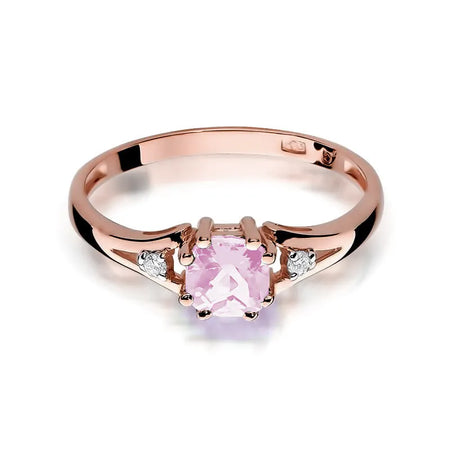 gold-ring-with-0-65ct-pink-topaz-and-0-029ct-diamonds-w0044-top-01