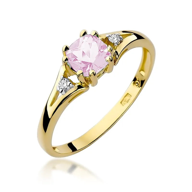 gold-ring-with-0-65ct-pink-topaz-and-0-029ct-diamonds-w0044-top-01