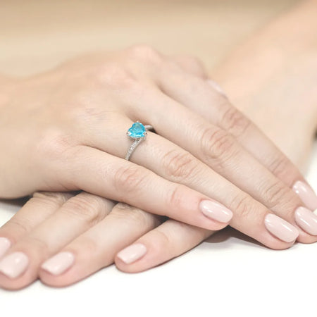 prsten-ze-zlata-s-topazem-1-20ct-a-diamanty-0-06ct-w0050-tob-01