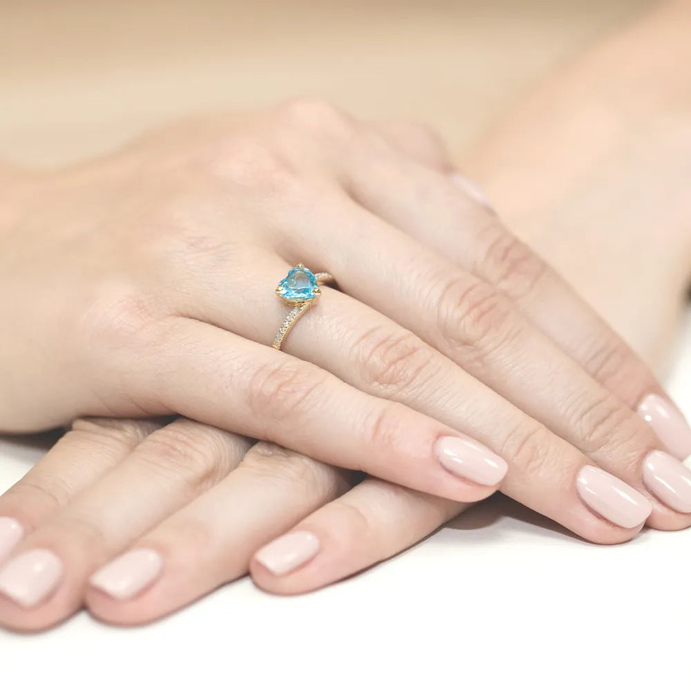 prsten-ze-zlata-s-topazem-1-20ct-a-diamanty-0-06ct-w0050-tob-01