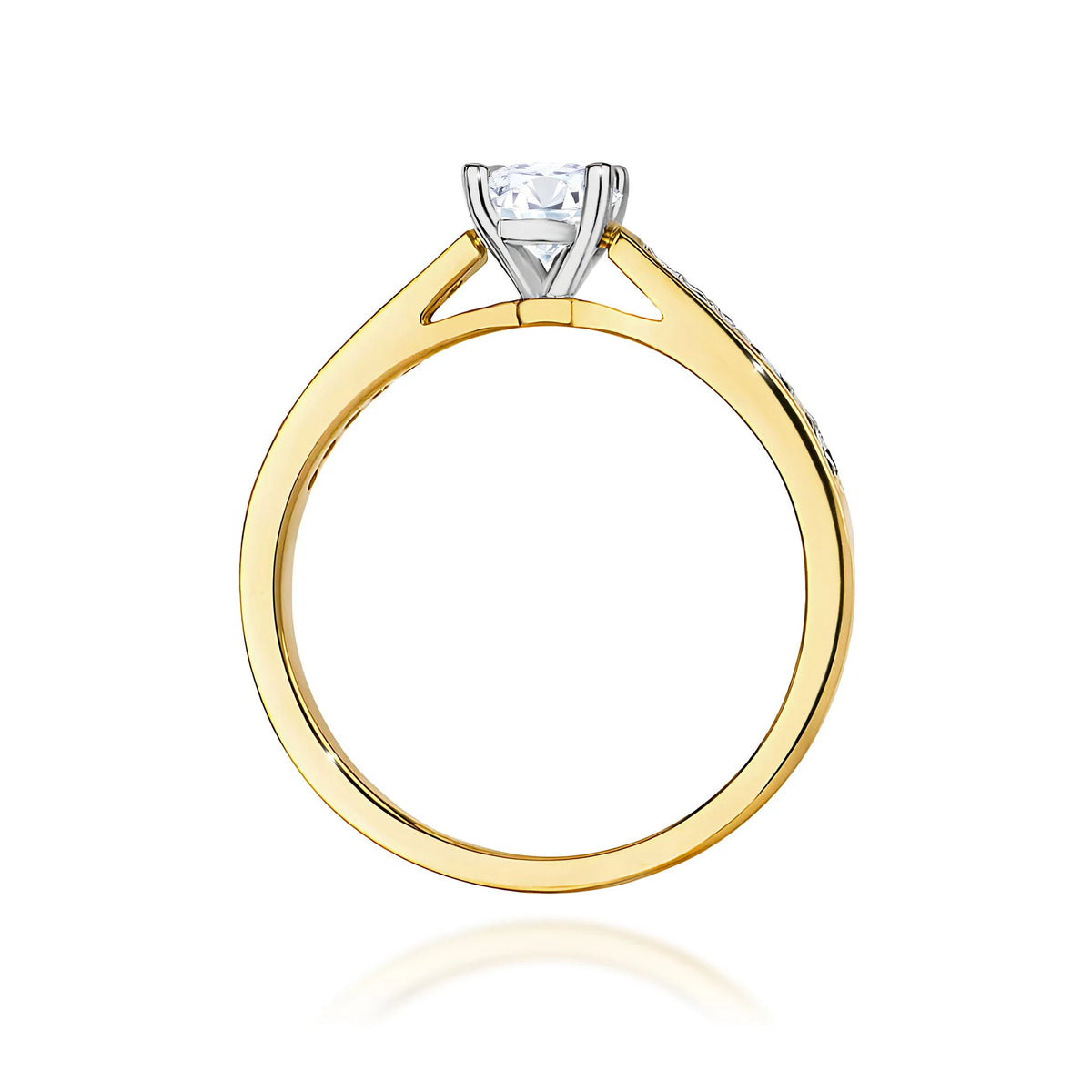Zásnubní prsten ze žlutého 14k zlata se čtyřmi krapnami s diamantem uprostřed 0,50 ct a diamanty na ramenou prstenu 0,12 ct