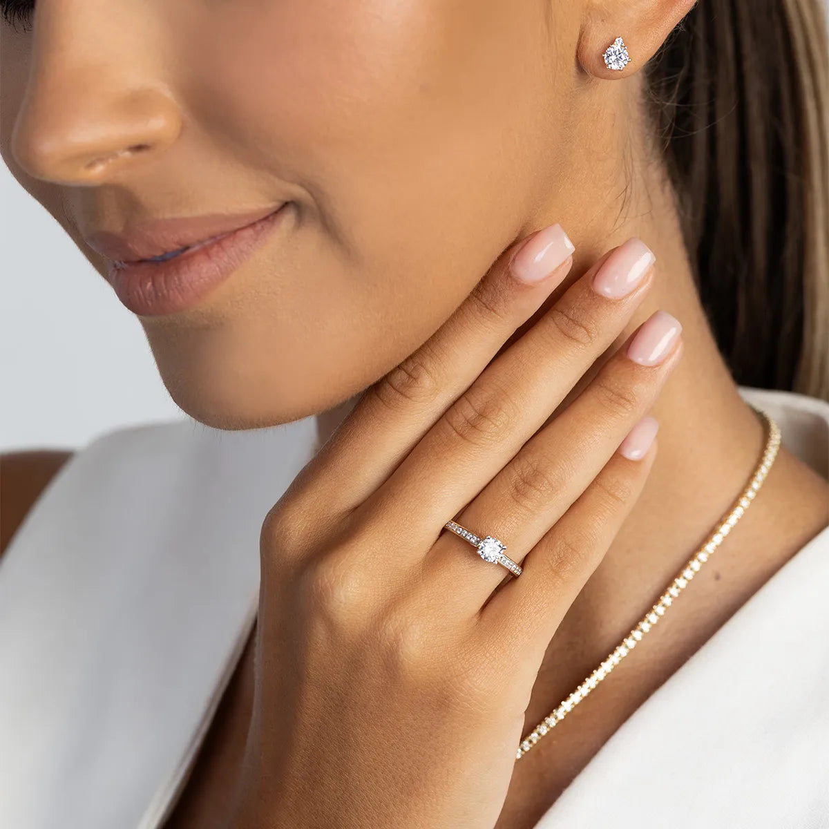 gold-ring-with-0-50ct-and-0-12ct-lab-diamonds-w0052-ldw-02